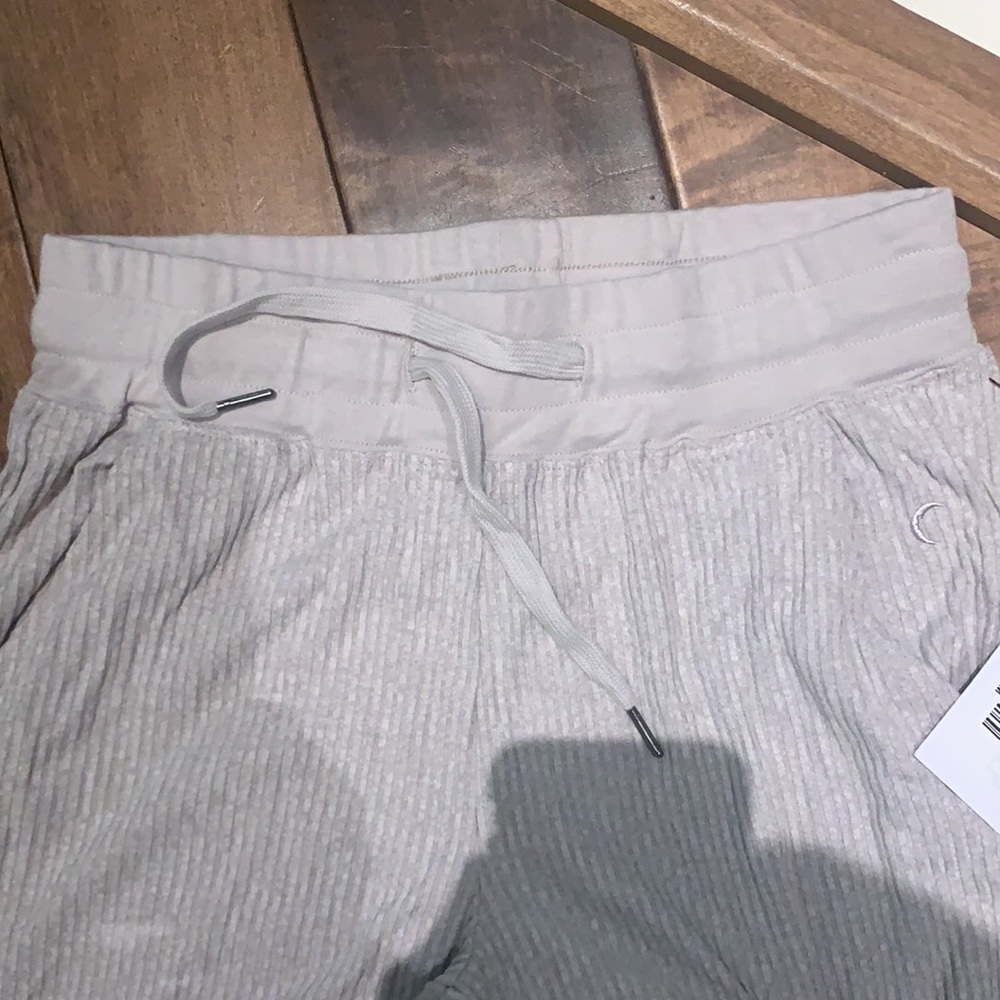 Zyia Gray Ribbed Joggers - Picture 6 of 11